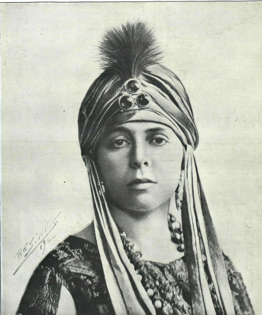 El pavo Real, 1922